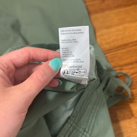 Anthropologie Pilcro Slouchy Fit Surplus Pants Green Size 31 Petite - Picture 8 of 11